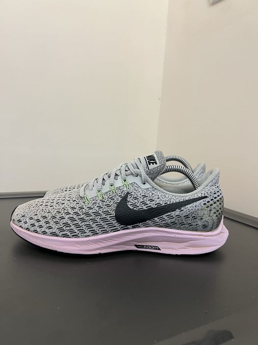 Оригинални маратонки Nike 40 номер