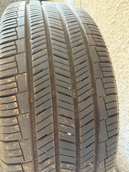 Все сезонни Гуми 215/55/17