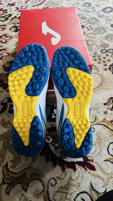 Сороконожки от Joma