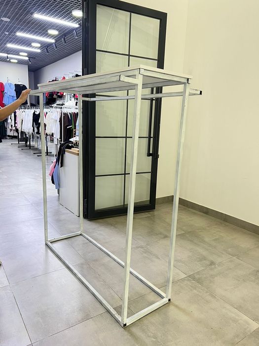 Стилаж сатылады киім ілетін