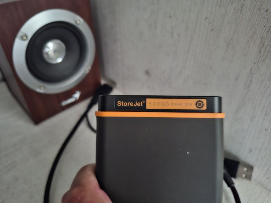 Внешний накопитель жесткий диск на 500 Gb