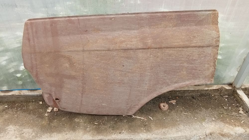 Крыло заднее правое москвич412