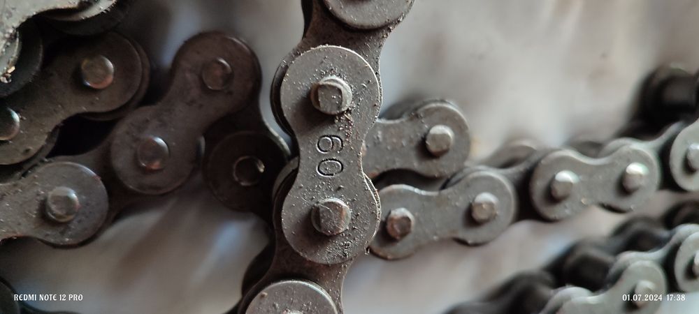 Продам цепь новая