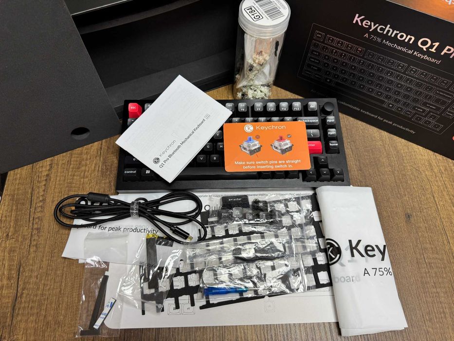 Keychron Q1 Pro Special Edition безжична с RGB