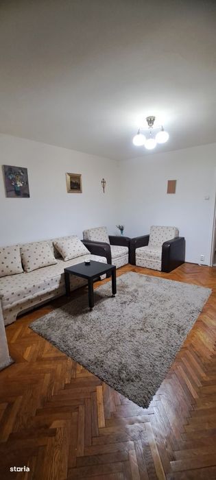 Costin Georgian metrou, garsoniera. parter/10