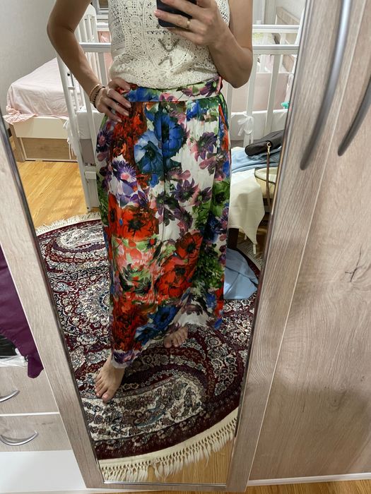 Шелковая длинная юбка