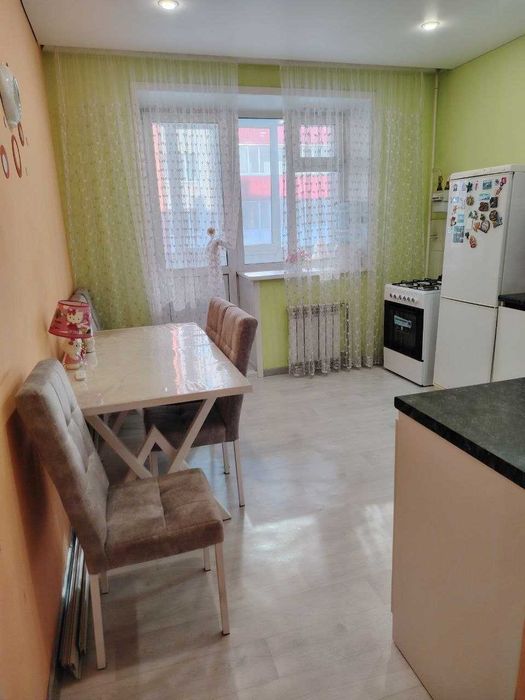 Продам 2-х комнатную квартиру, 65 м.кв.