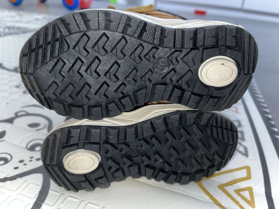 Ghete copii marime 22