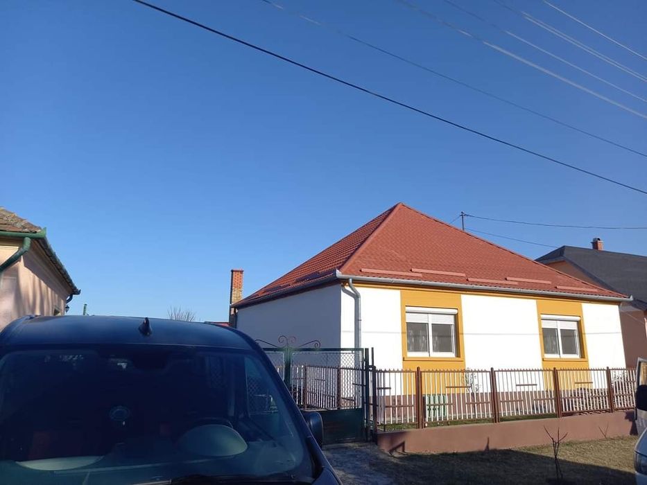 Executam acoperisuri dela a z