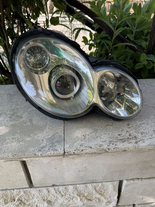 Десен  Фар  за Мерцедес W203 sport coupe