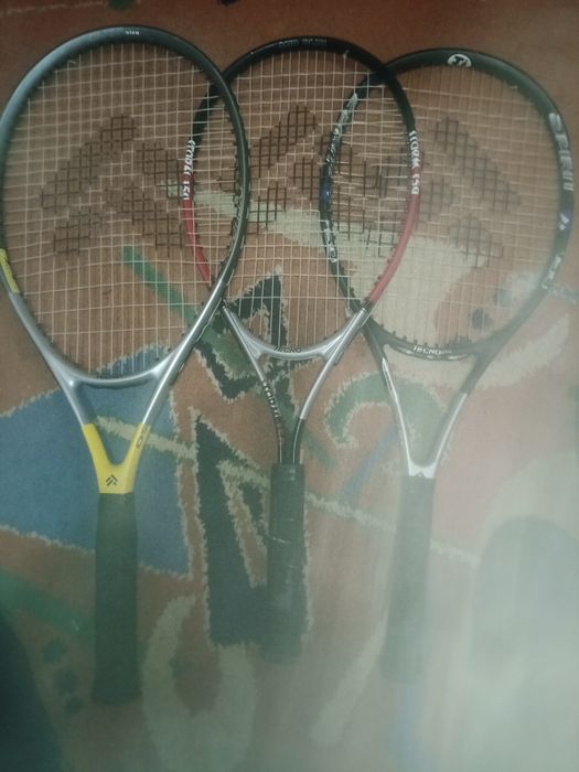 Vind paletele de tenis de câmp