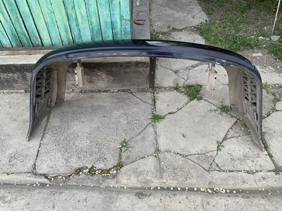 Бампер на ауди А4 с усилителем!