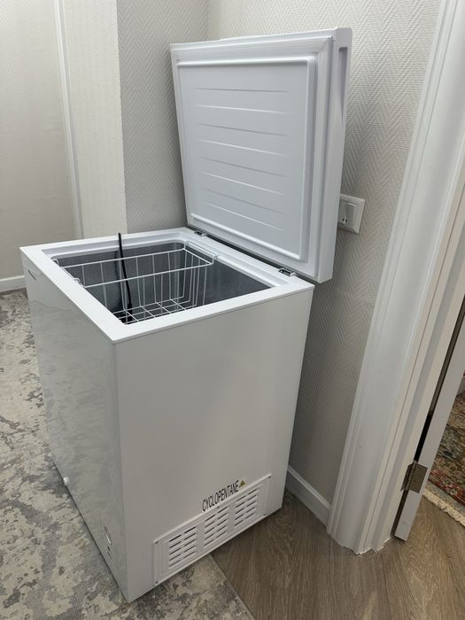 Продам морозильник ларь Hisense