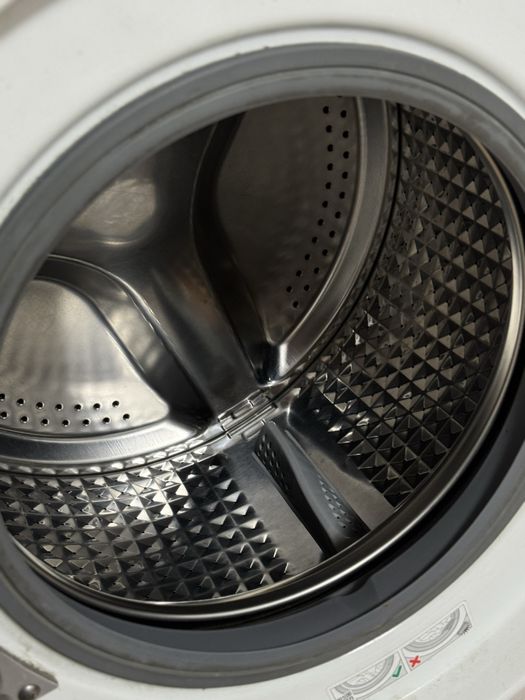 Продам стиральную машину