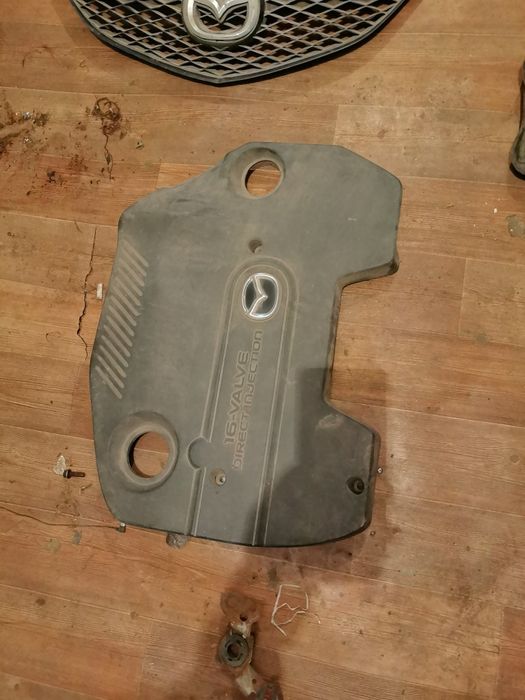 Мазда 6 GG, крышка двигателя RF5C.