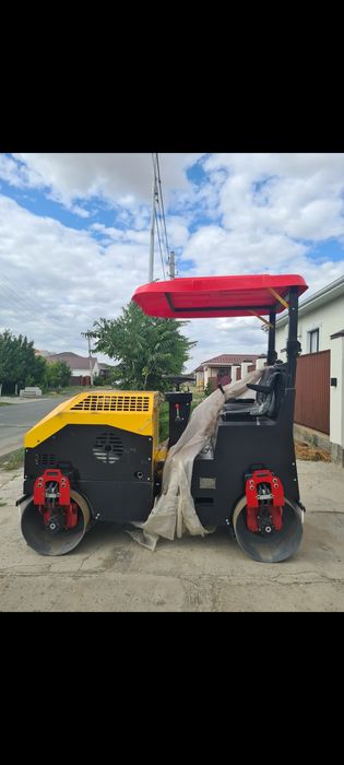 Продается каток 3 тонны