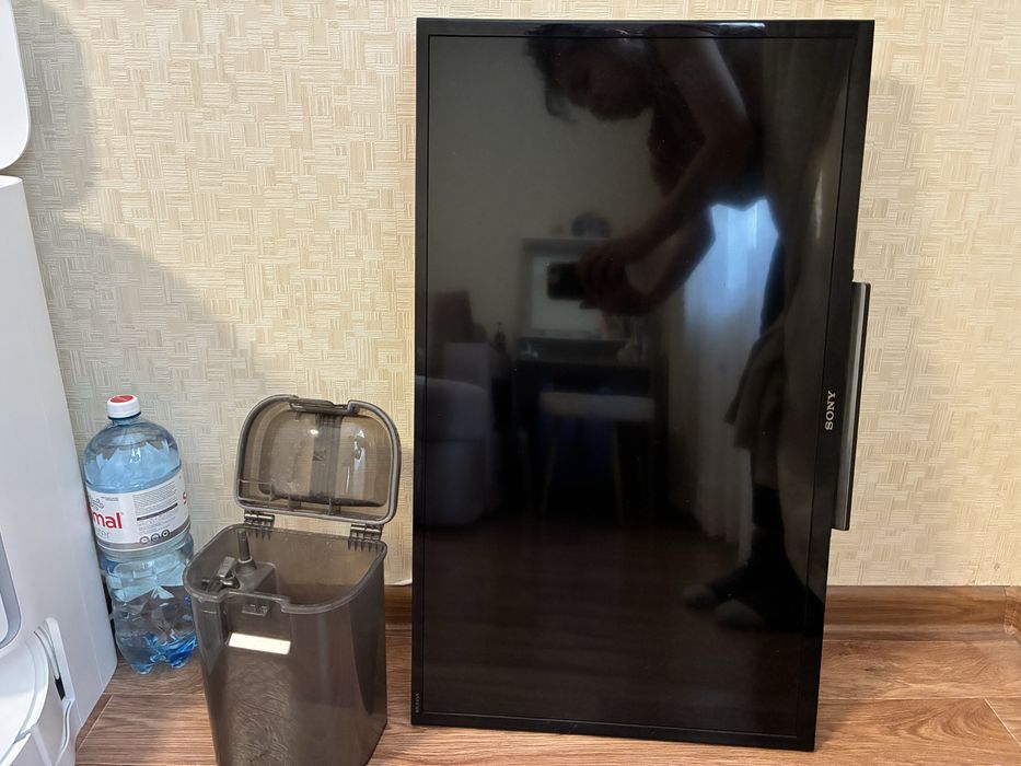 Продам НЕ СМАРТ телевизор сони