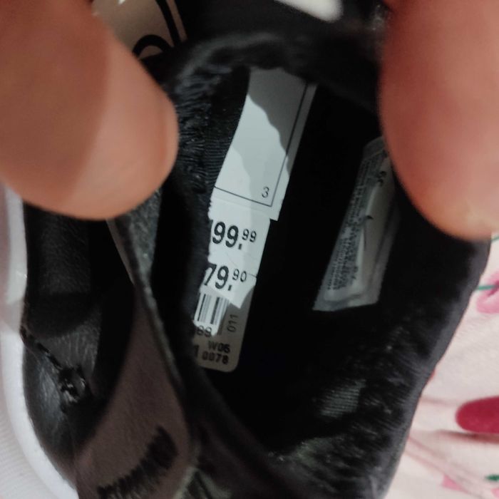 Нови Nike размер 21