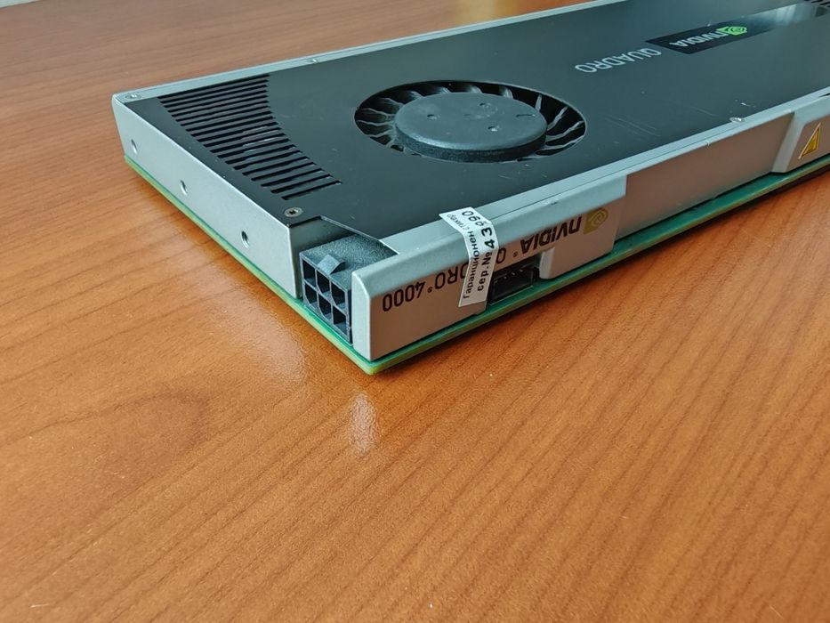 Nvidia Quadro 4000 2gb ddr5 256 bit