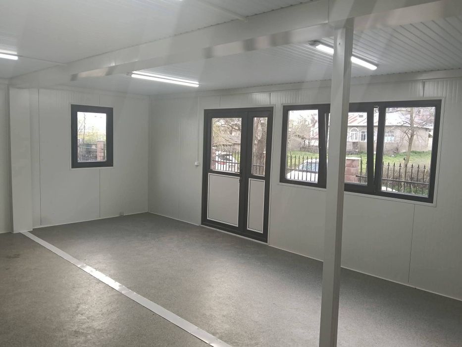 Vând containere modulare 6x5