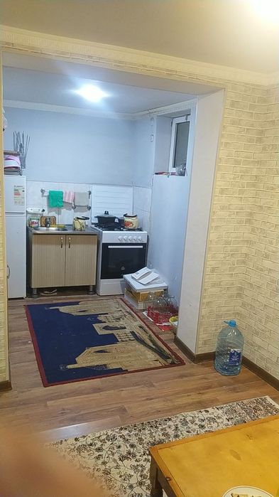 Qizllarga kvartira bor