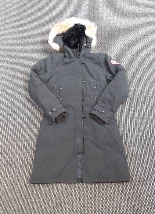 Canada goose дамска парка M размер