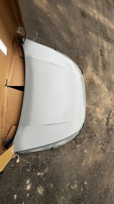 Geely Coolrey капот есть наличие