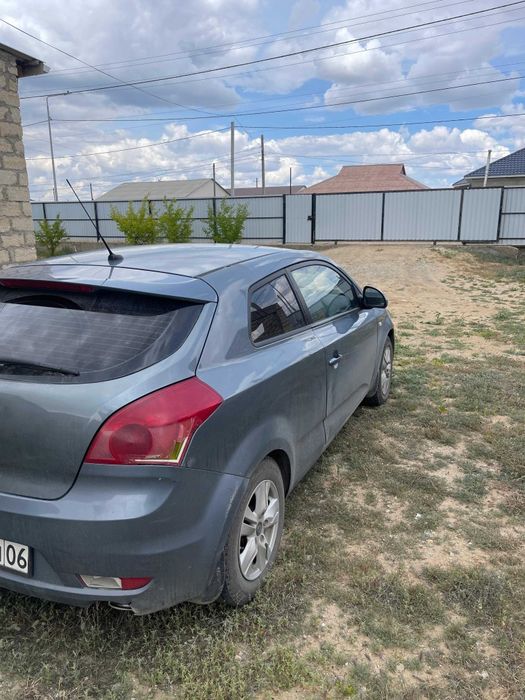 Машина  Kia Ceed