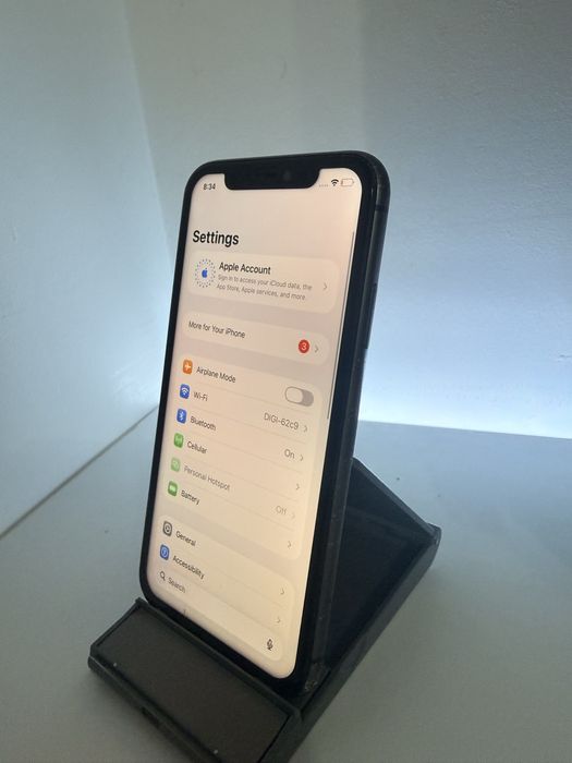 vand iphone 11 64gb