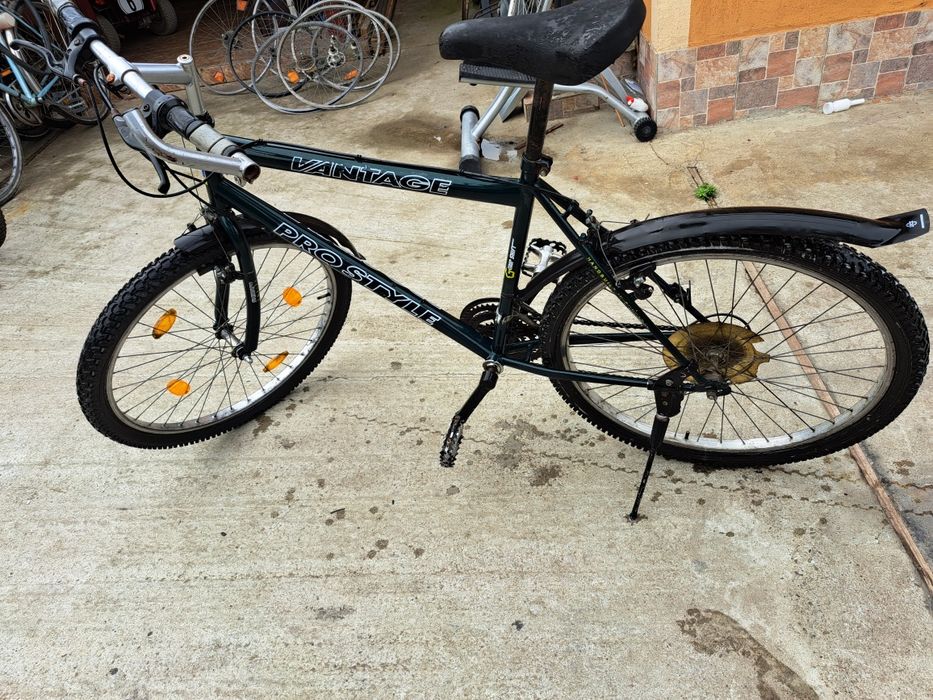 Bicicleta cu roti de 26