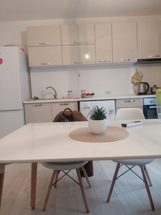 Двустаен колхозен пазар