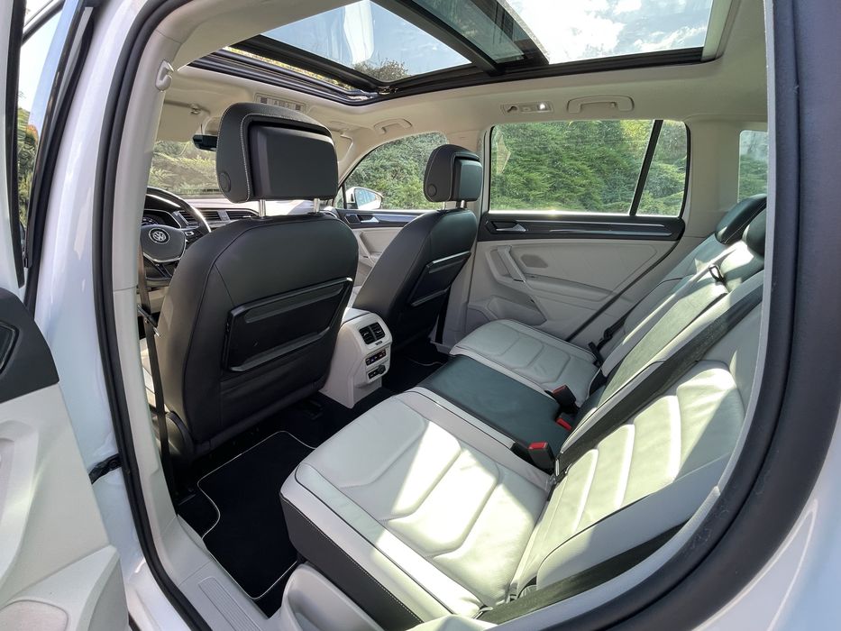 VW Tiguan R-Line
