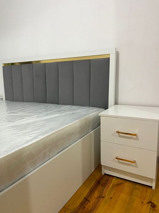 Двух Спалный Крават