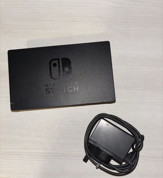 vând nintendo switch