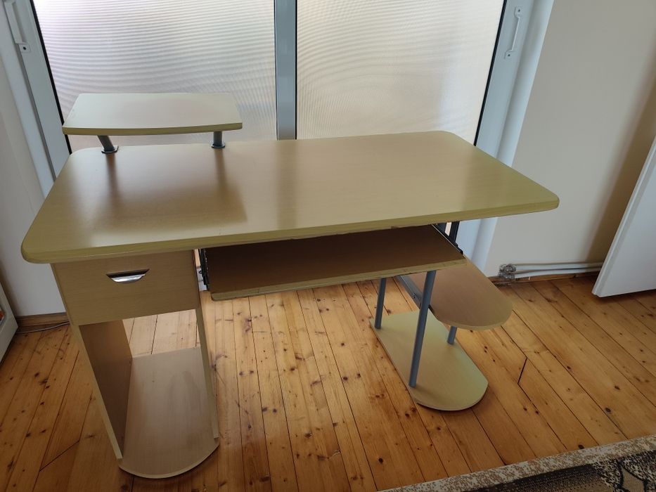 Бюро за компютър/ученическо