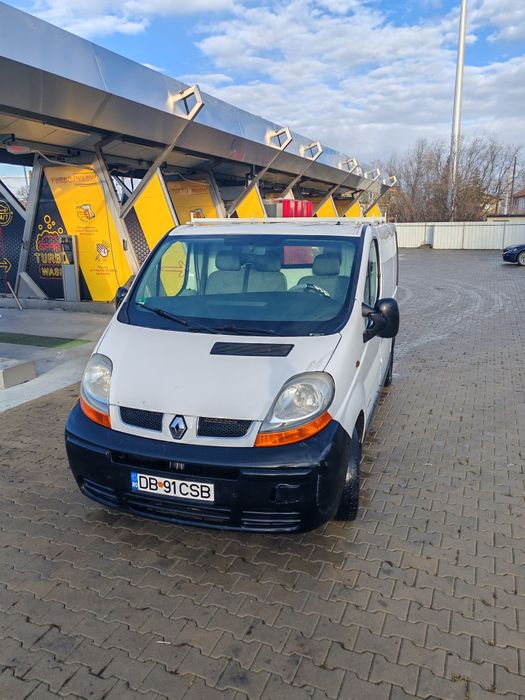 Vând & schimb Renault trafic