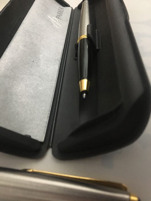 Roller (pix) Parker nou urban royal argintiu cu accesorii aurii