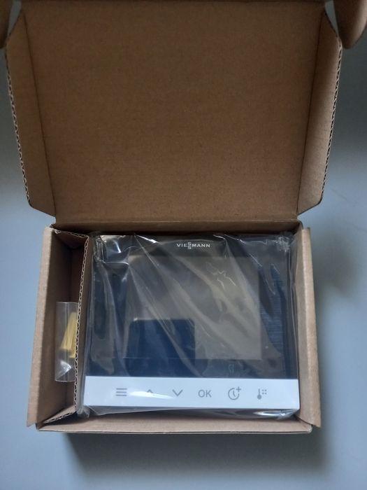 Termostat ambient fara fir Viessmann Vitotrol 100-E On/OFF