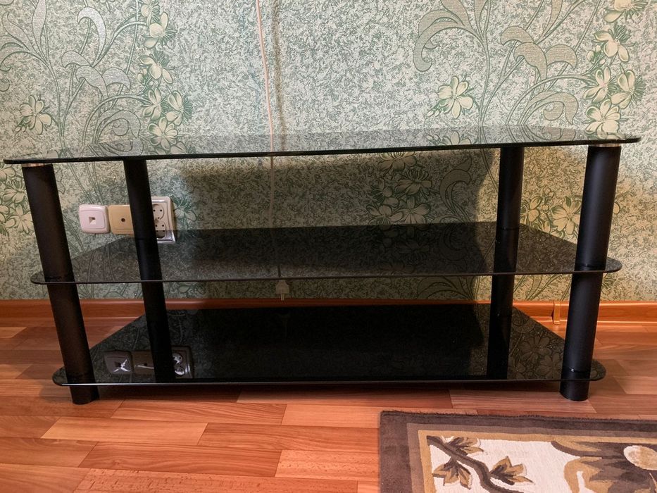 Под телевизор Тумба