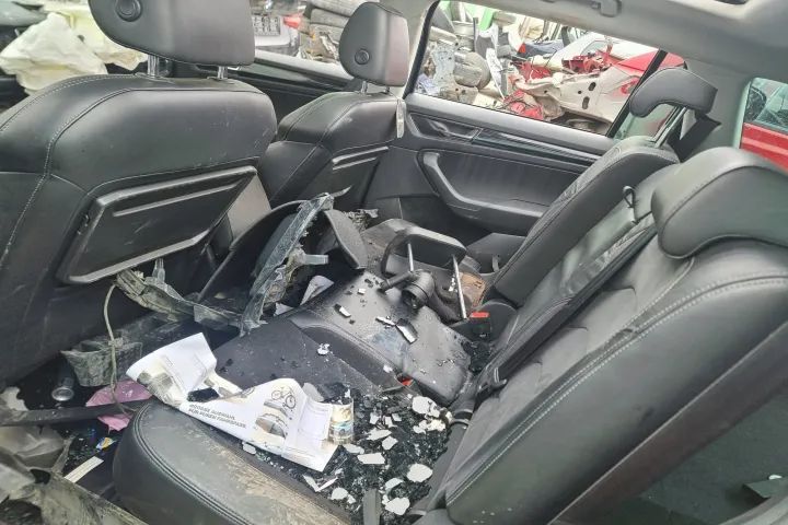 spirala volan motoras stergatoare geamuri laterale stop dreapta selector de viteze Skoda Kodiaq, an 2018, motor 2.0 tdi 190cp cod motor DFHA, 4x4,  Dezmembrez