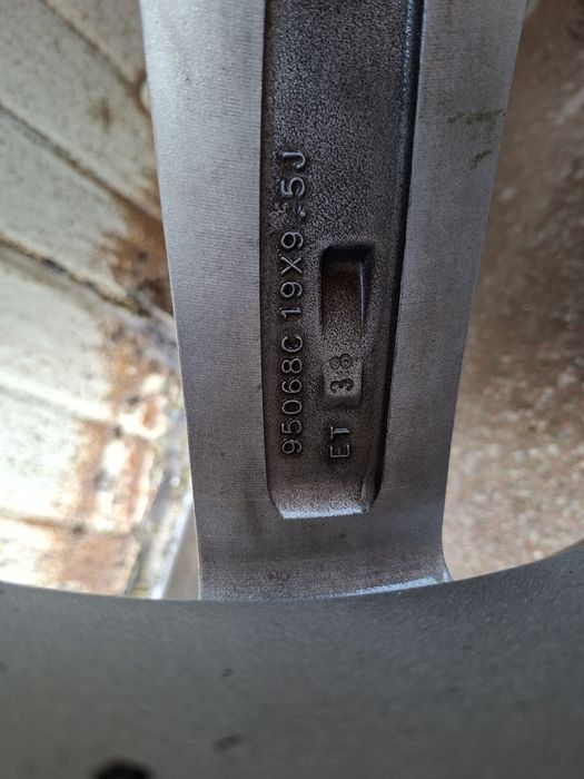 Vossen CV3 19 ки спорт пакет за БМВ 5x120 ет35/38 8/9.5J