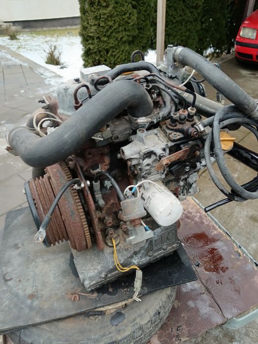 Motor Yanmar 3 cilindri 3TNE72, Thermo King 3.95