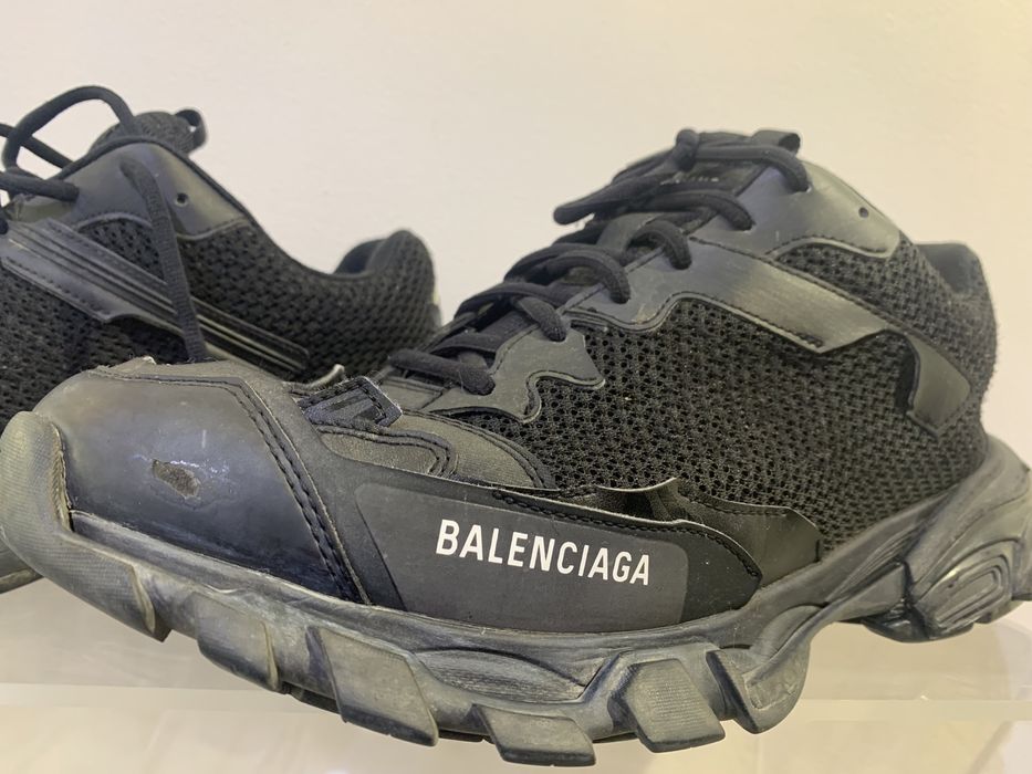 Bnciaga truck desrtoyed_оригинални_45