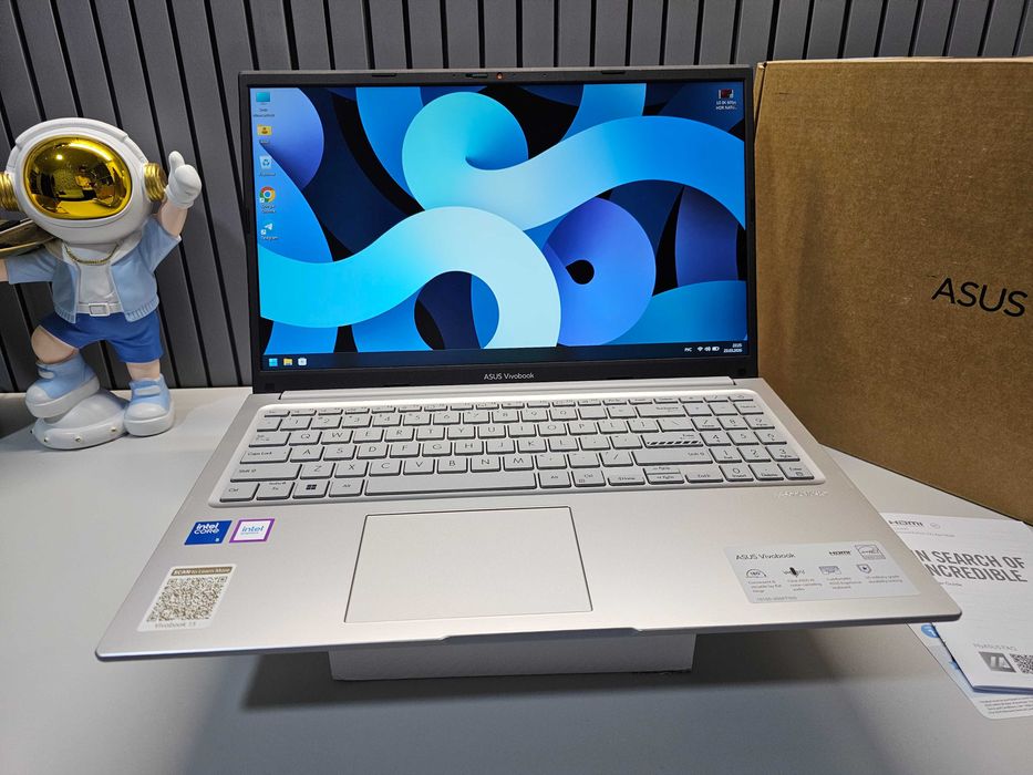 ПРОДАМ Asus VivoBook X15 Ноутбук Core™i5-120U/16GB/512SSD/15.6"iPSFHD.