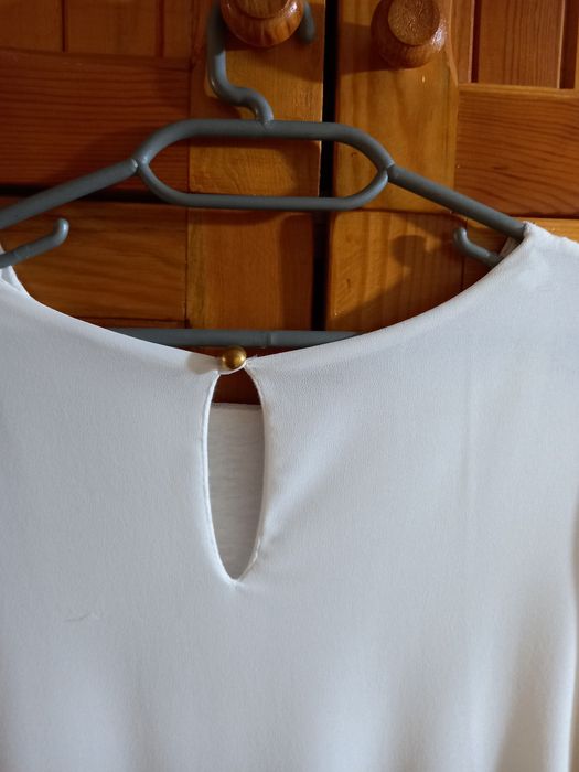 Риза размер М/Л 7 лв.