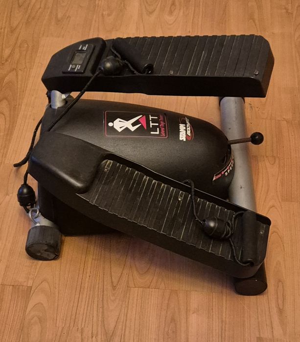 Vând Stepper  stare excelentă