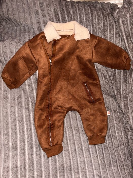 Продам детский комбинезон