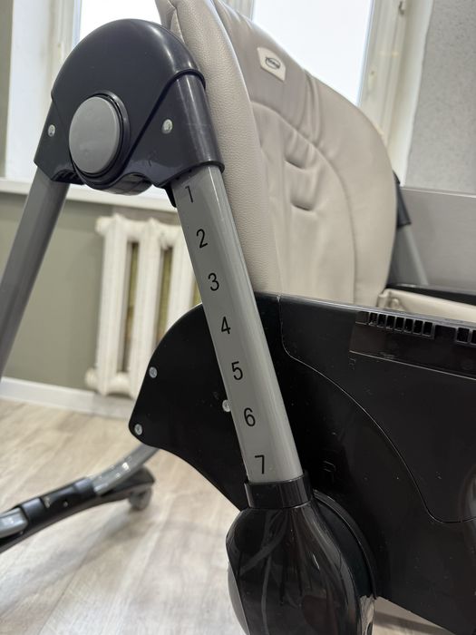 Детский стул для кормления