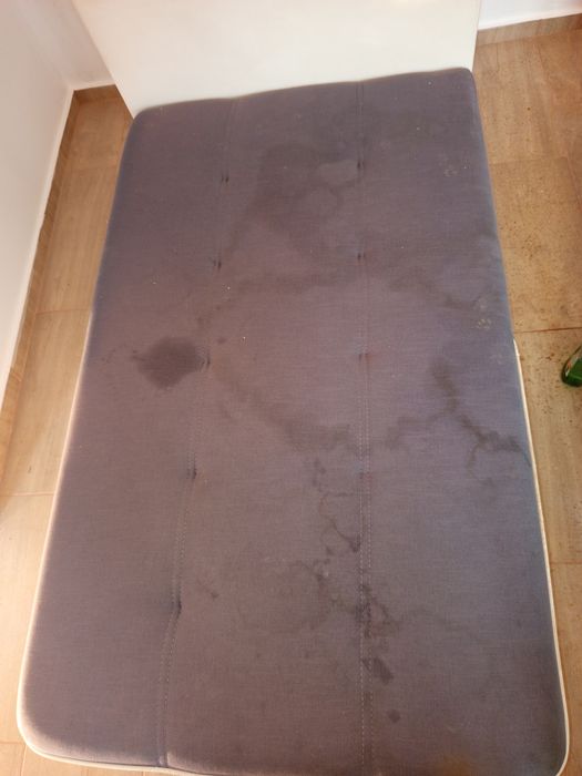 Пране на мека мебел, матраци и автомобилни седалки