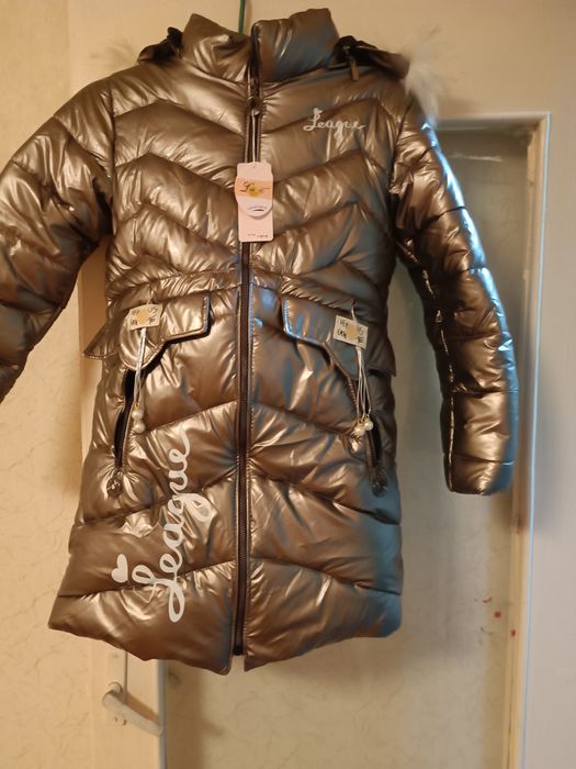 Куртка для девочки 8-9 лет